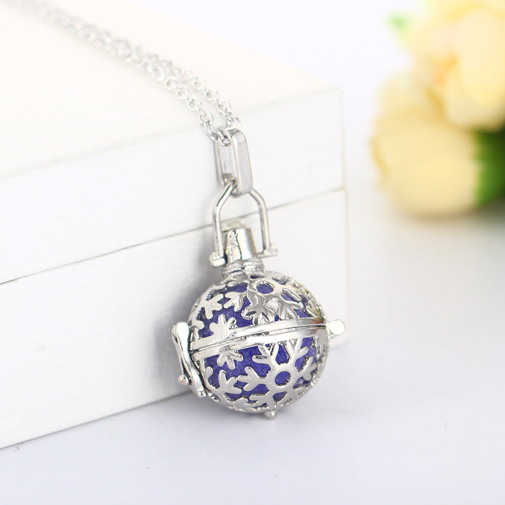 DIY hollow fragrance Necklace 
