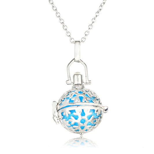 DIY hollow fragrance Necklace 